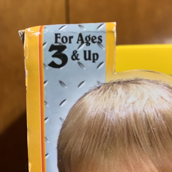 FOR AGES 3 & UP-JOINER’S TOOL SET- 20 Pieces. - Picture 3 of 9